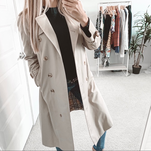 Burberry Jackets & Blazers - Burberry Chelsea Heritage Trench Coat Tan